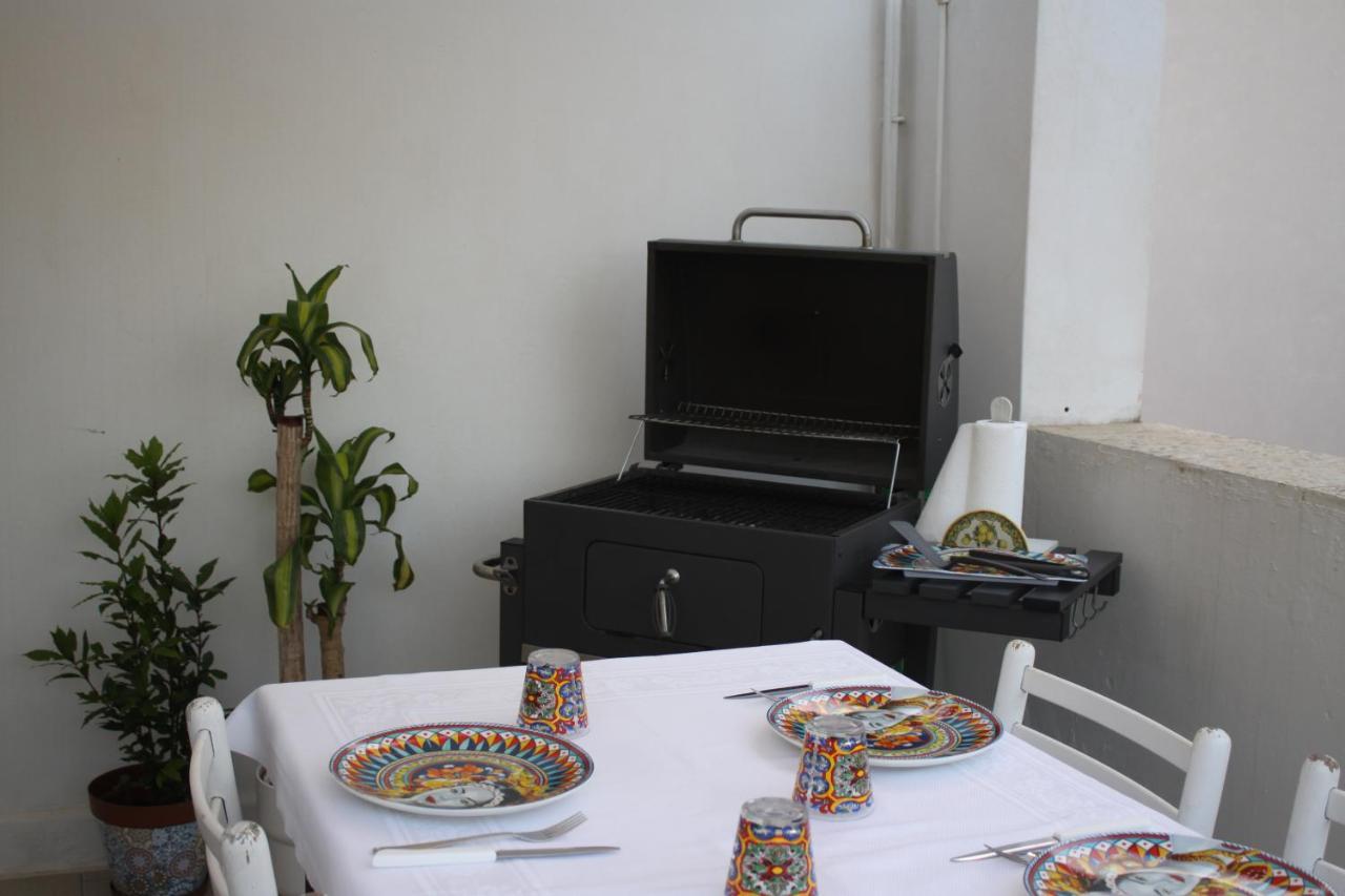 Sikelia Home Brucoli Buitenkant foto